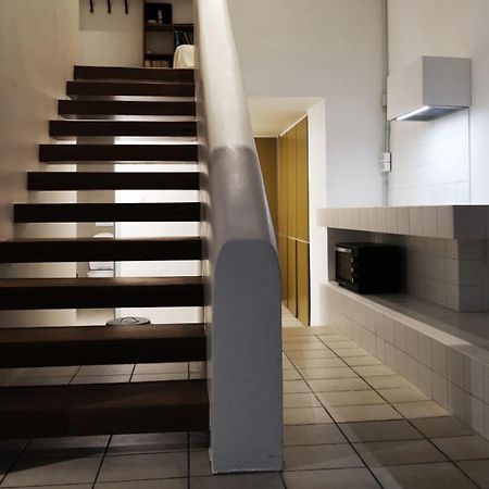 Αρχιτεκτονικό Loft Με Ιδιωτικό Κήπο Apartment Heraklion  Bagian luar foto